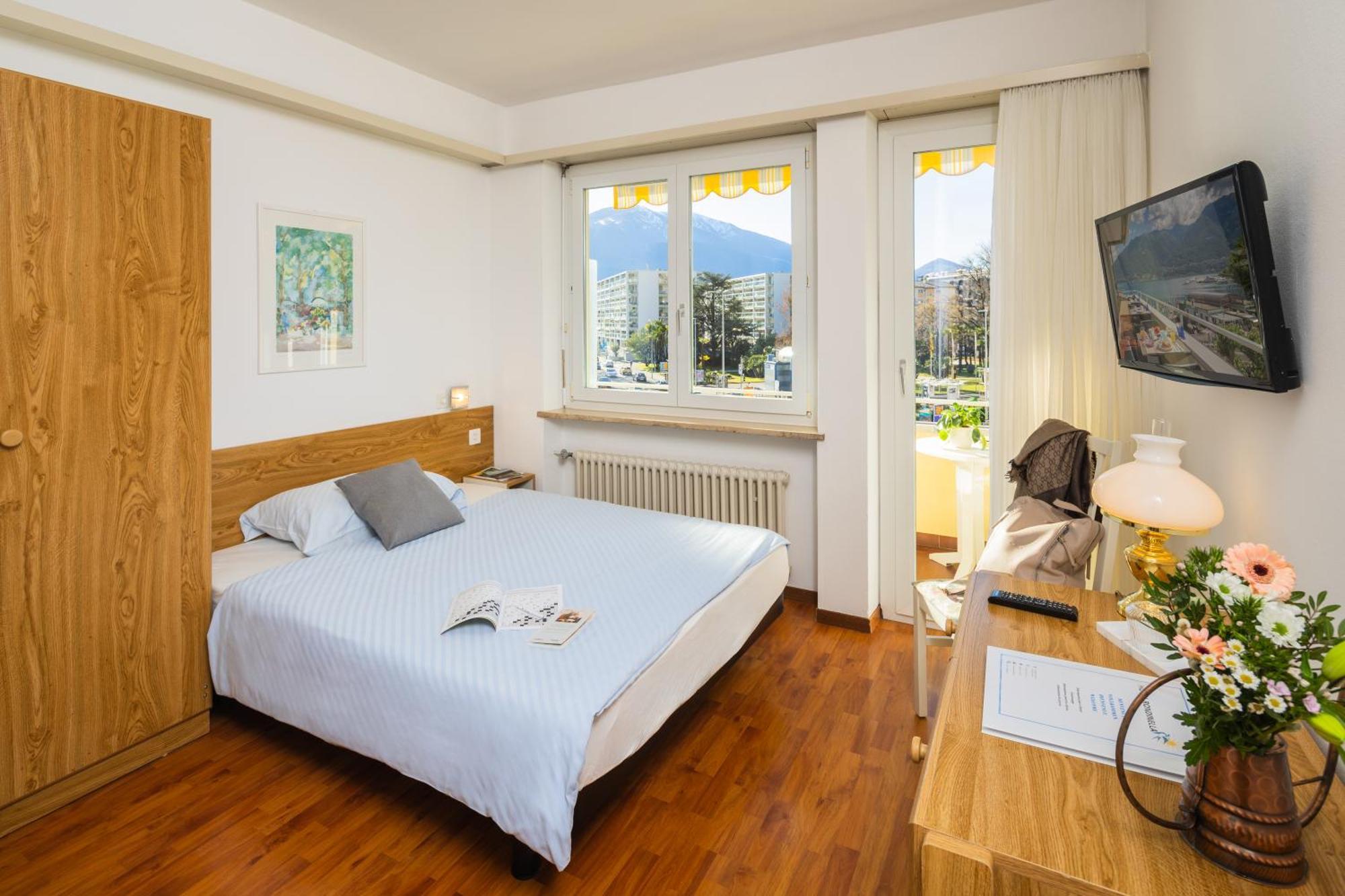 Hotel Rondinella Locarno Eksteriør bilde
